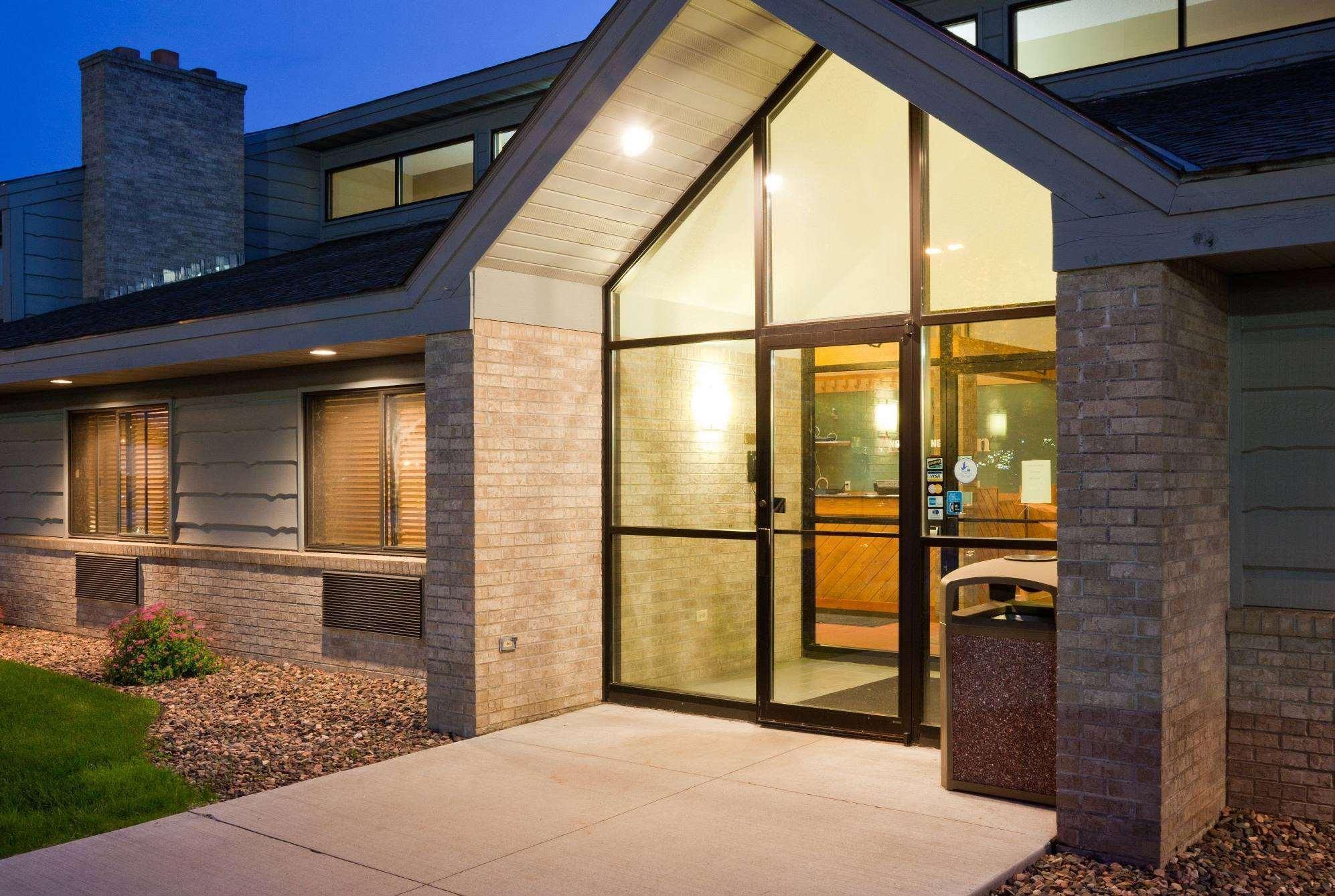 Americinn By Wyndham Rice Lake Exterior foto